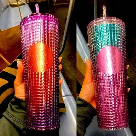 Starbucks Grid Summer 2021 Pink & Berry - Picture 1 of 1